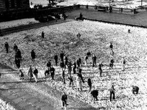 UCLA's first snowfall, 1932