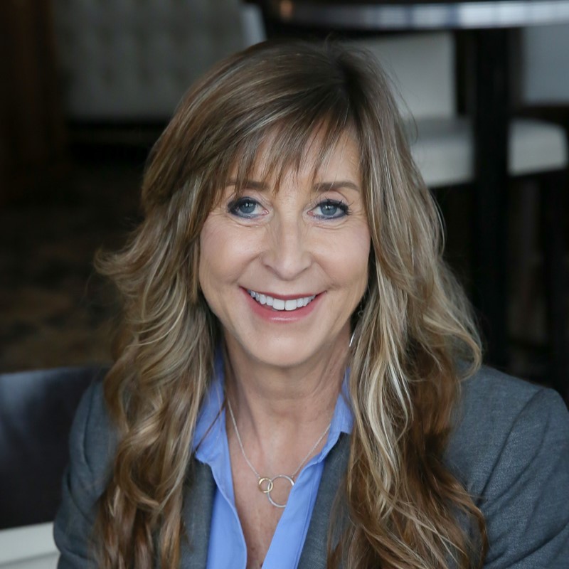 Susan McCarthy ’83