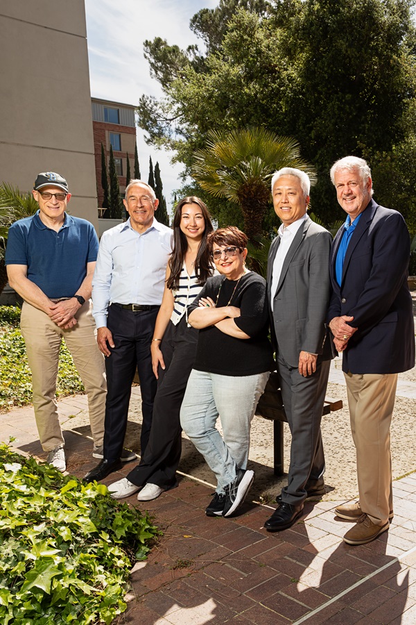 Bruin Professionals