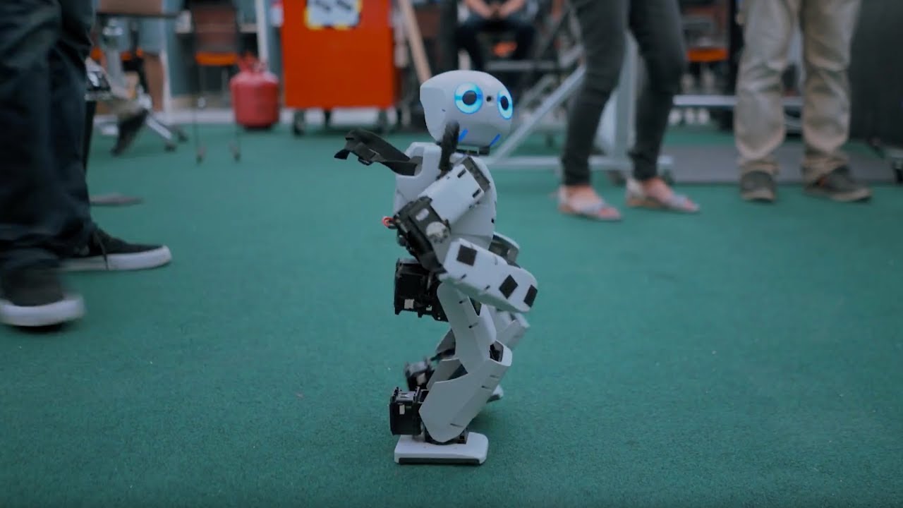 Touring the robotics and mechanisms laboratory at UCLA
