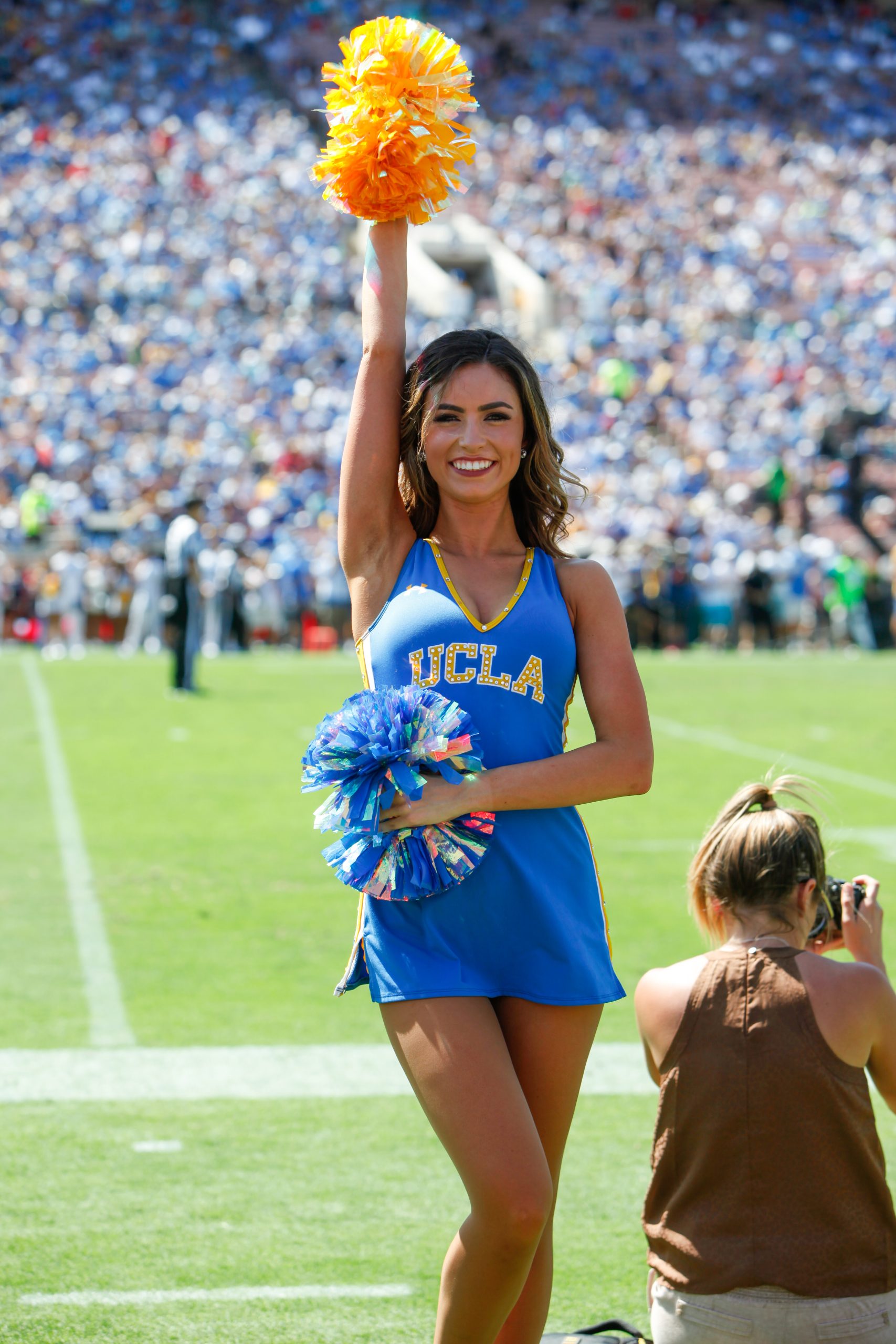 Maddie Mapes '20 cheering at UCLA Football game