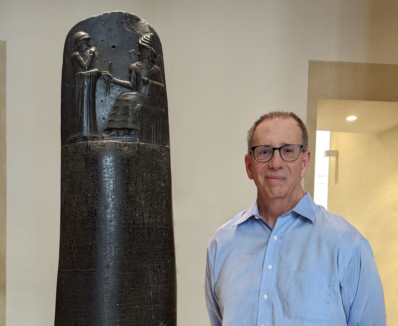 Philip Halpern, MBA '78, at Louvre
