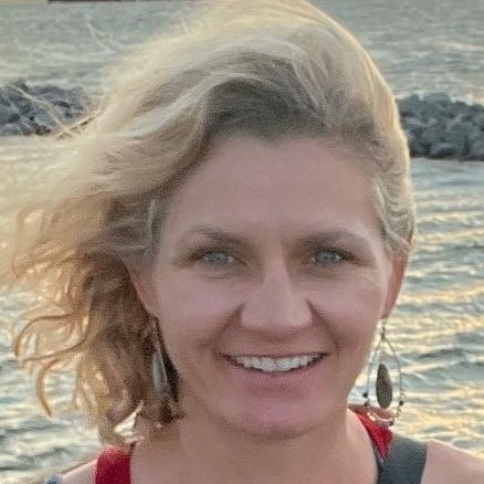 Christianne Bengard Gillespie ’04