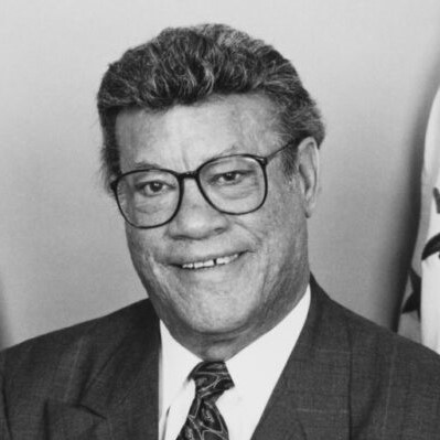 Esteban Torres, 1930 – 2022
