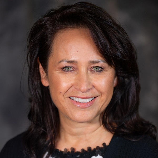 Kelly Guzman, M.N. '94