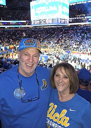Larry '77, M.S. '79, and Nancy '76 Davis