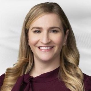 Laura Posner ’01