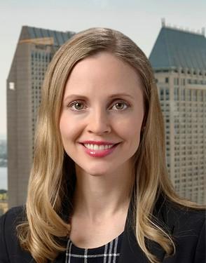 Lindsay D. Puckett '01