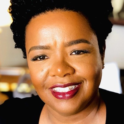 Monica Young ’92