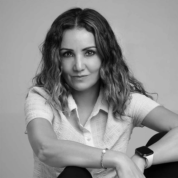 Nuria Estrella Santos, Cert. ’17