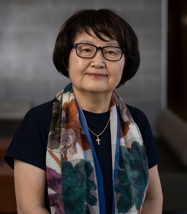 Siyon Rhee, M.S.W. '81, D.S.W. '88