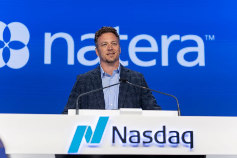 Steve Chapman '02 at Nasdaq