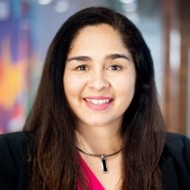 Lucia Corral Peña '88