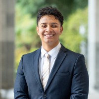Hector De Leon '24