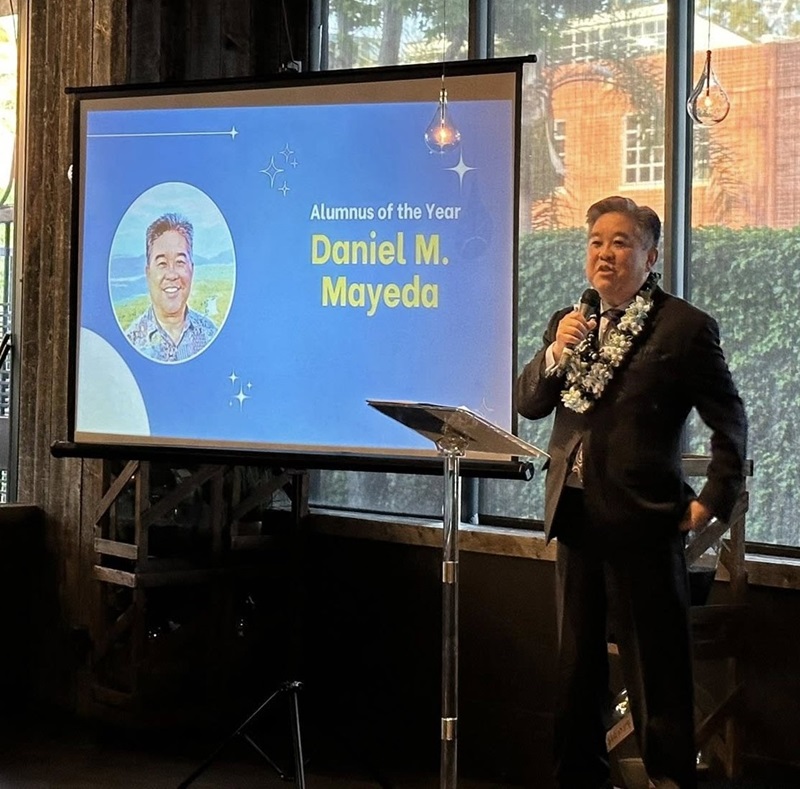 Daniel Mayeda '79, J.D. '82, giving speech